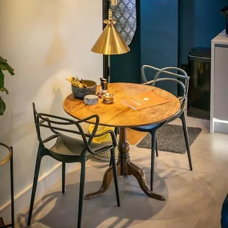 Luxurious One Bedroom House 度假居 *