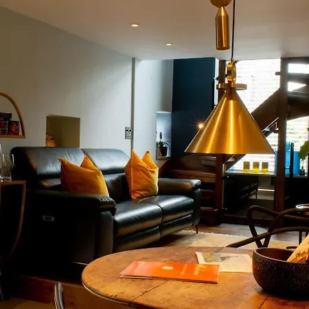 Luxurious One Bedroom House Casa vacanze *